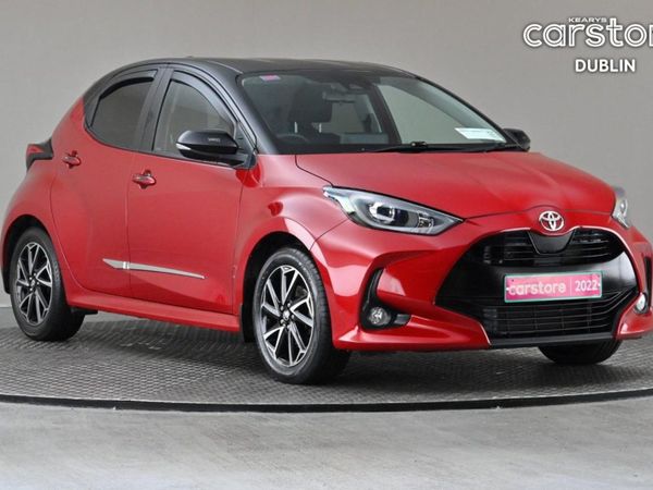 Toyota Yaris Hatchback, Petrol, 2022, Red
