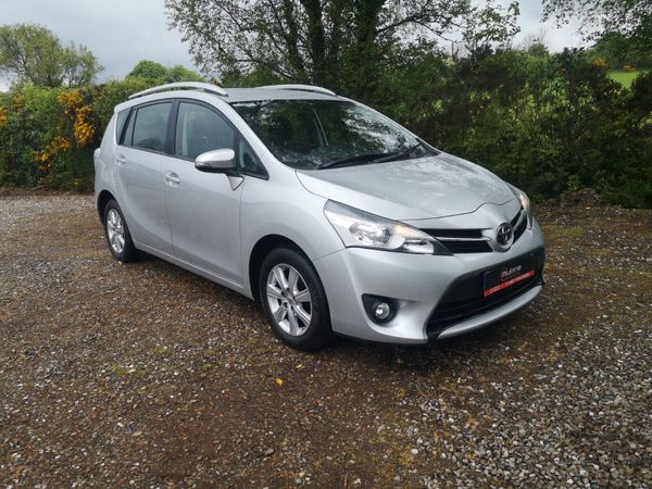 Toyota Verso MPV, Diesel, 2014, Silver