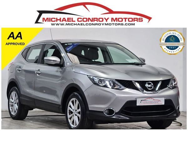 Nissan Qashqai SUV, Petrol, 2015, Silver