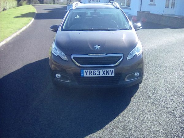 Peugeot 2008 SUV, Diesel, 2014, Brown