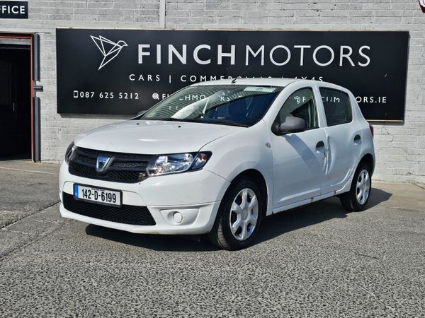 Dacia Sandero Hatchback, Petrol, 2014, White