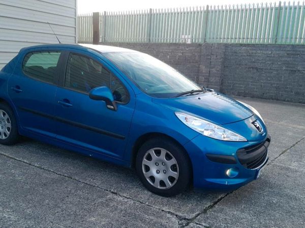 Peugeot 207 Hatchback, Diesel, 2009, Blue