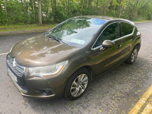 Citroen DS 4 Hatchback, Diesel, 2012, Brown