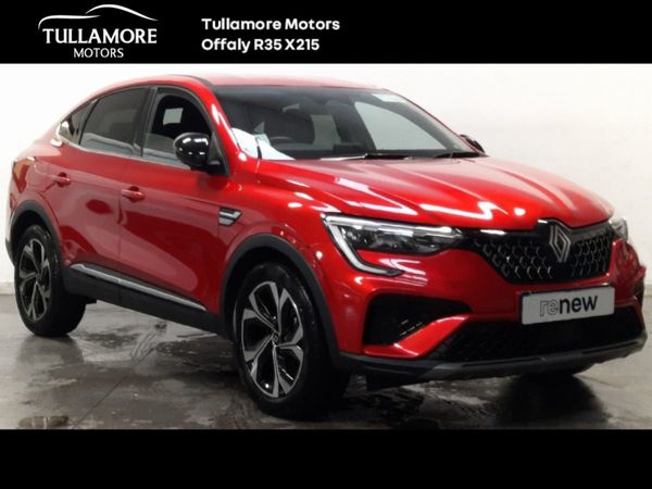 Renault Arkana Hatchback, Petrol Hybrid, 2025, Red