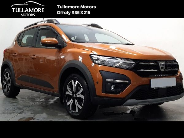 Dacia Sandero Stepway Hatchback, Petrol, 2021, Orange