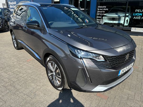 Peugeot 5008 MPV, Diesel, 2024, Grey