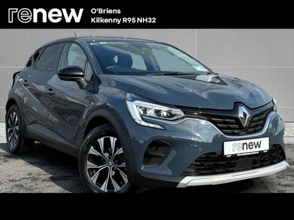 Renault Captur Hatchback, Petrol, 2023, Blue