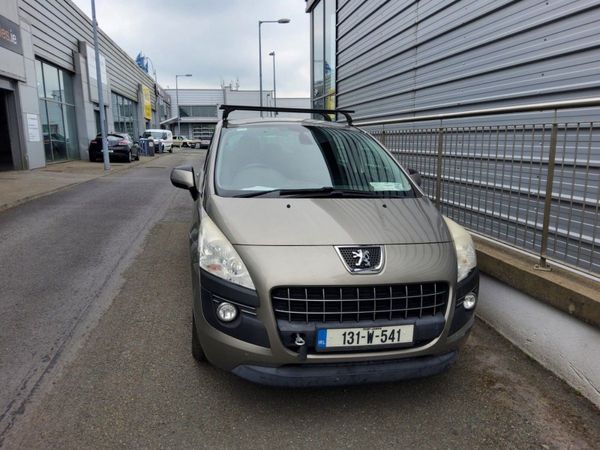 Peugeot 3008 MPV, Diesel, 2013, Grey