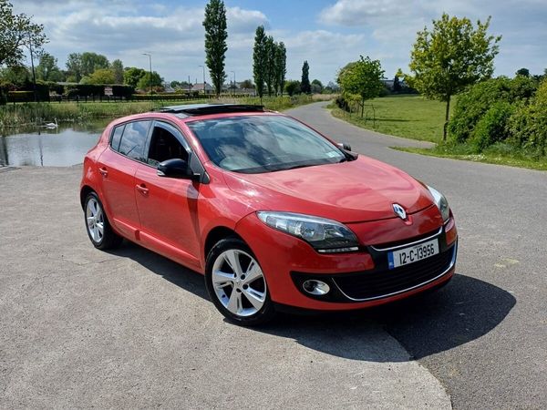Renault Megane Hatchback, Diesel, 2012, Red