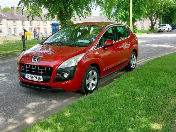Peugeot 3008 MPV, Diesel, 2010, Red