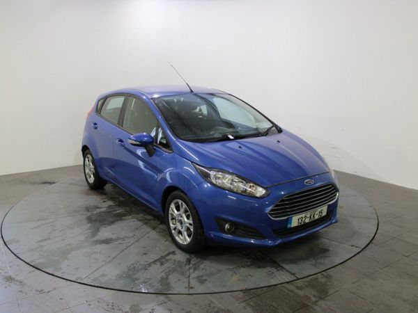 Ford Fiesta Hatchback, Petrol, 2013, Blue