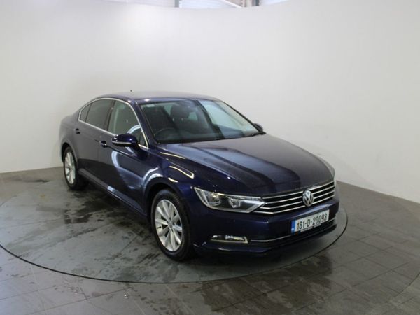 Volkswagen Passat Saloon, Diesel, 2018, Blue