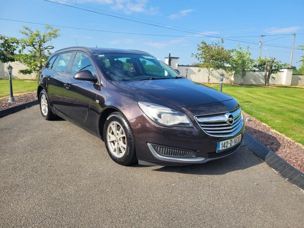 Opel Insignia Estate, Diesel, 2014, Brown