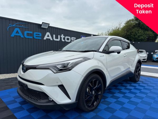 Toyota C-HR SUV, Petrol Hybrid, 2019, White