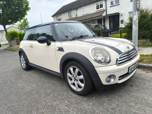 Mini Cooper Hatchback, Petrol, 2008, White
