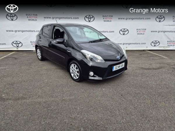 Toyota Yaris Hatchback, Hybrid, 2013, Black