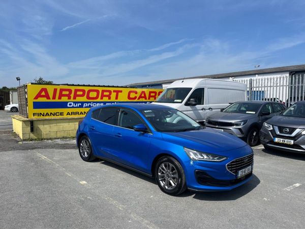Ford Focus Hatchback, Petrol, 2023, Blue