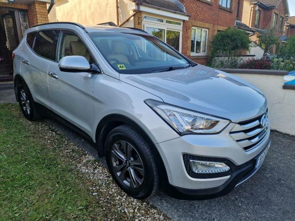 Hyundai Santa Fe SUV, Diesel, 2015, Silver