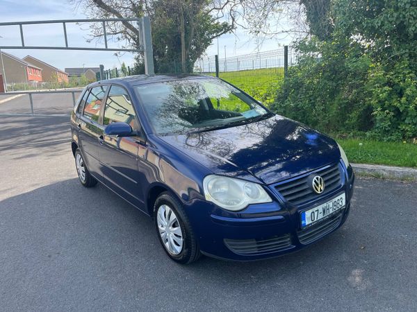 Volkswagen Polo Hatchback, Petrol, 2007, Blue