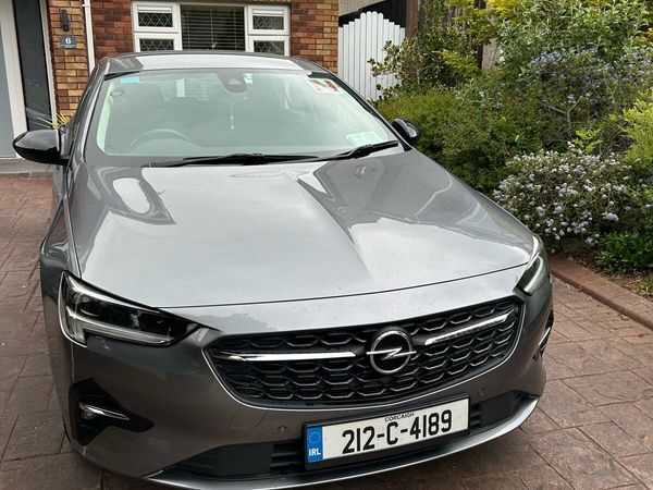 Opel Insignia Hatchback, Diesel, 2021, Grey