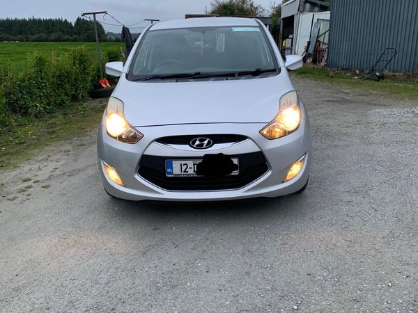 Hyundai ix20 MPV, Diesel, 2012, Silver