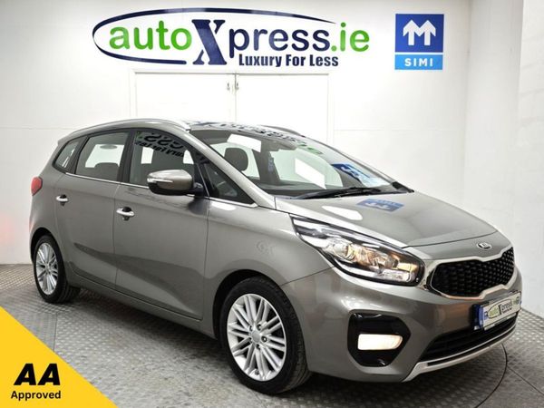 Kia Carens Estate, Diesel, 2017, Grey