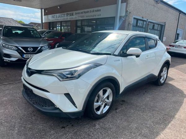 Toyota C-HR SUV, Hybrid, 2019, White