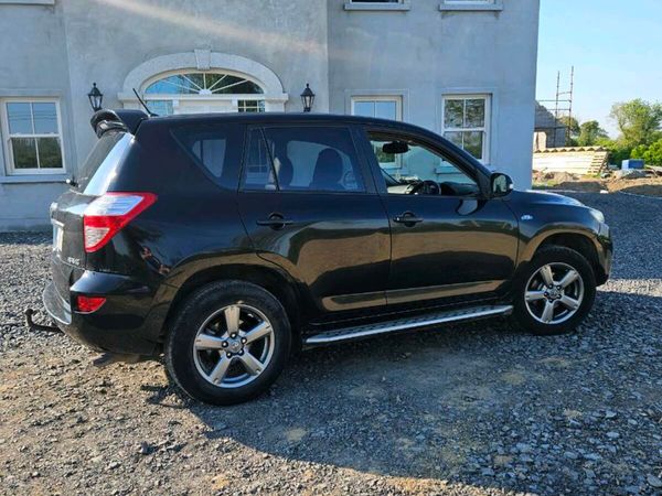 Toyota RAV4 SUV, Diesel, 2012, Black