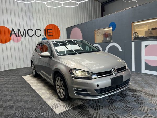 Volkswagen Golf Hatchback, Petrol, 2015, Silver