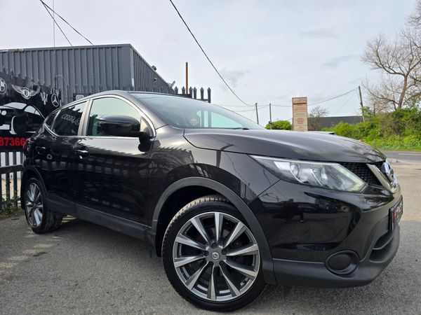 Nissan Qashqai Hatchback, Diesel, 2016, Black