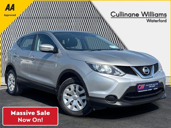 Nissan Qashqai SUV, Diesel, 2015, Silver