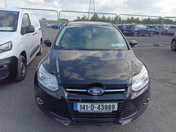 Ford Focus Hatchback, Petrol, 2014, Black