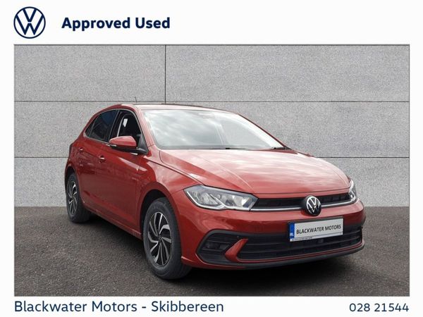 Volkswagen Polo Hatchback, Petrol, 2025, Red