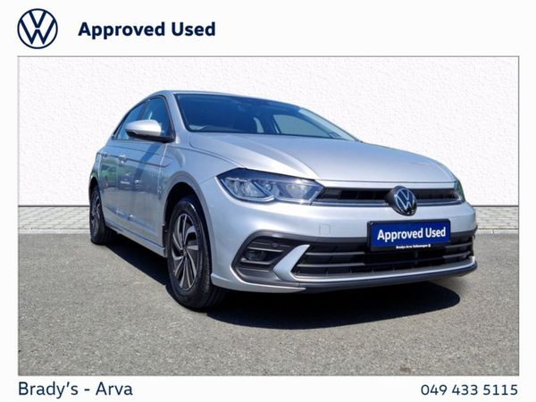 Volkswagen Polo Hatchback, Petrol, 2023, Silver