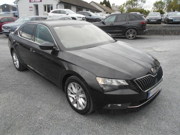 Skoda Superb Hatchback, Diesel, 2018, Black
