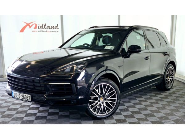 Porsche Cayenne Estate, Hybrid, 2021, Black