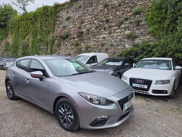 Mazda Mazda3 Hatchback, Diesel, 2014, Grey