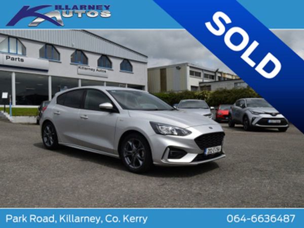 Ford Focus Hatchback, Petrol, 2020, Silver