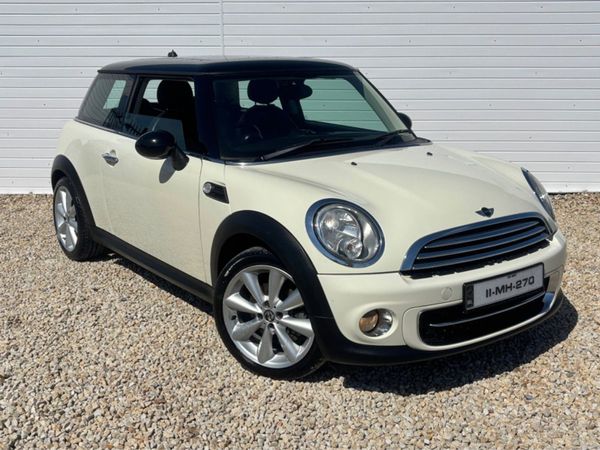 Mini Cooper Hatchback, Diesel, 2011, White