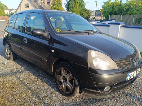 Renault Clio Hatchback, Petrol, 2006, Black