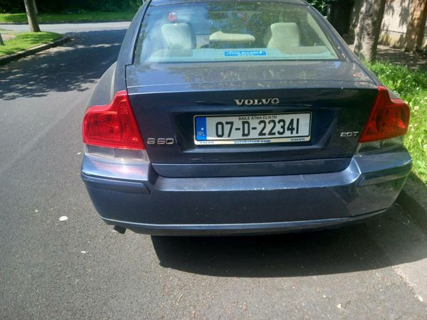 Volvo S60 Saloon, Petrol, 2007, Blue