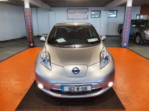 Nissan Leaf Hatchback, Electric, 2016, Silver