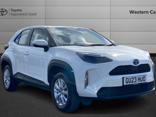 Toyota Yaris SUV, Petrol Hybrid, 2023, White