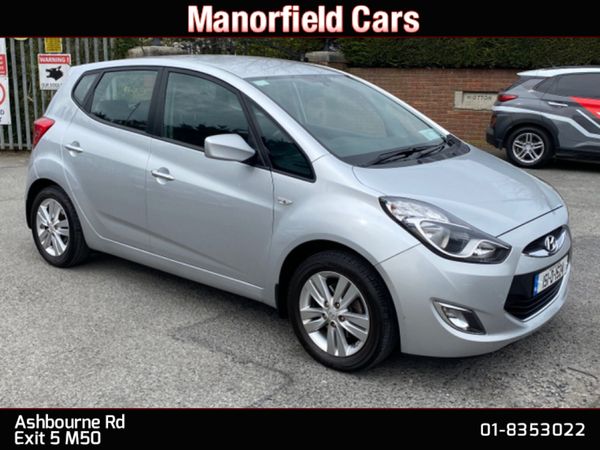 Hyundai ix20 MPV, Petrol, 2015, Silver