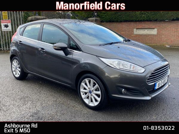 Ford Fiesta Hatchback, Petrol, 2016, Grey