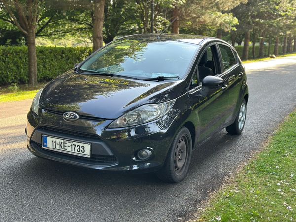 Ford Fiesta Hatchback, Petrol, 2011, Black