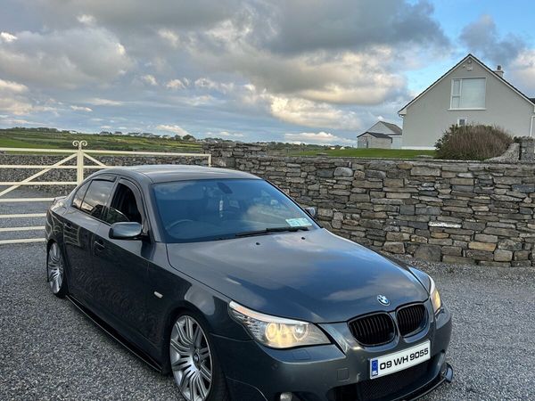 BMW 5-Series Saloon, Diesel, 2009, Grey