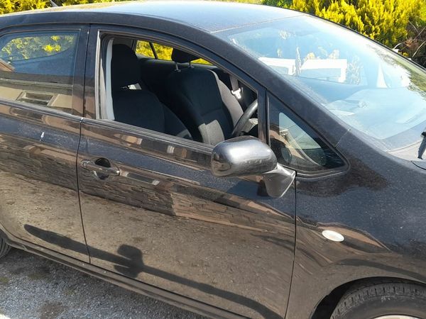 Toyota Auris Hatchback, Diesel, 2008, Black
