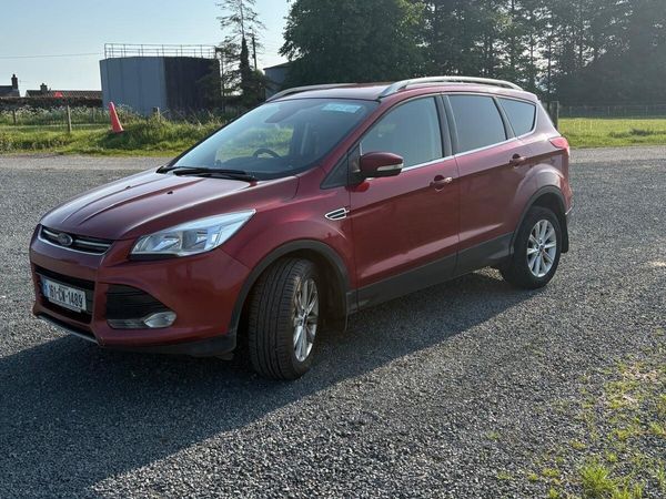 Ford Kuga SUV, Diesel, 2016, Red