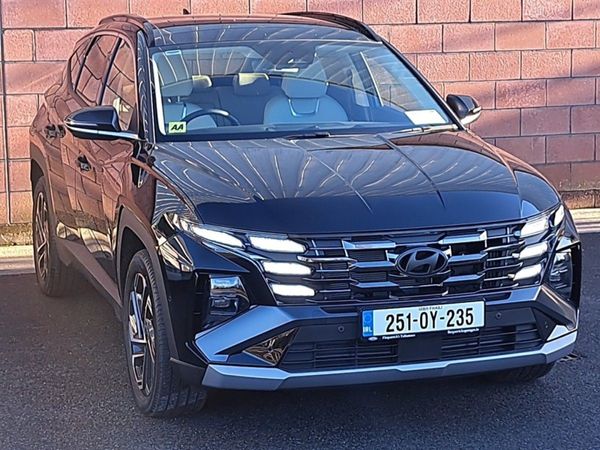 Hyundai Tucson SUV, Petrol Plug-in Hybrid, 2025, Black